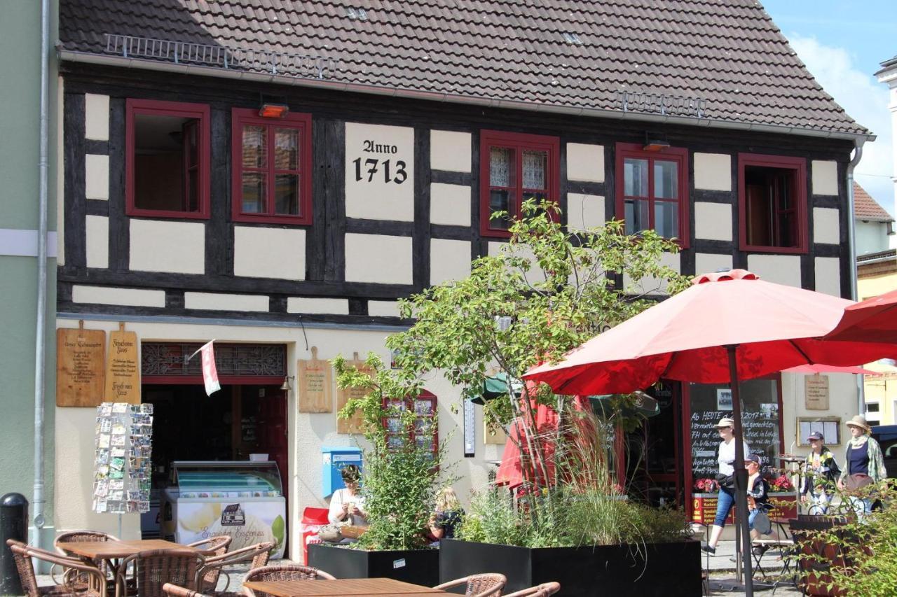 Haus Zeitlos Ferienwohnung Zeitreise Luebbenau Exterior photo